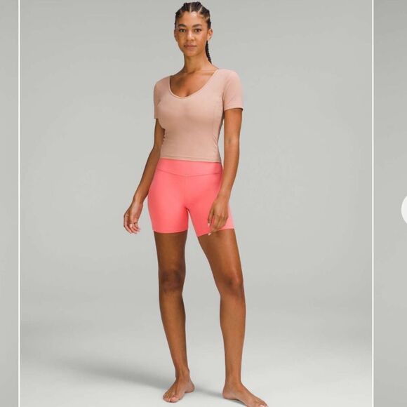 NWT Lululemon Align T-Shirt
Pink Clay - Picture 4 of 16